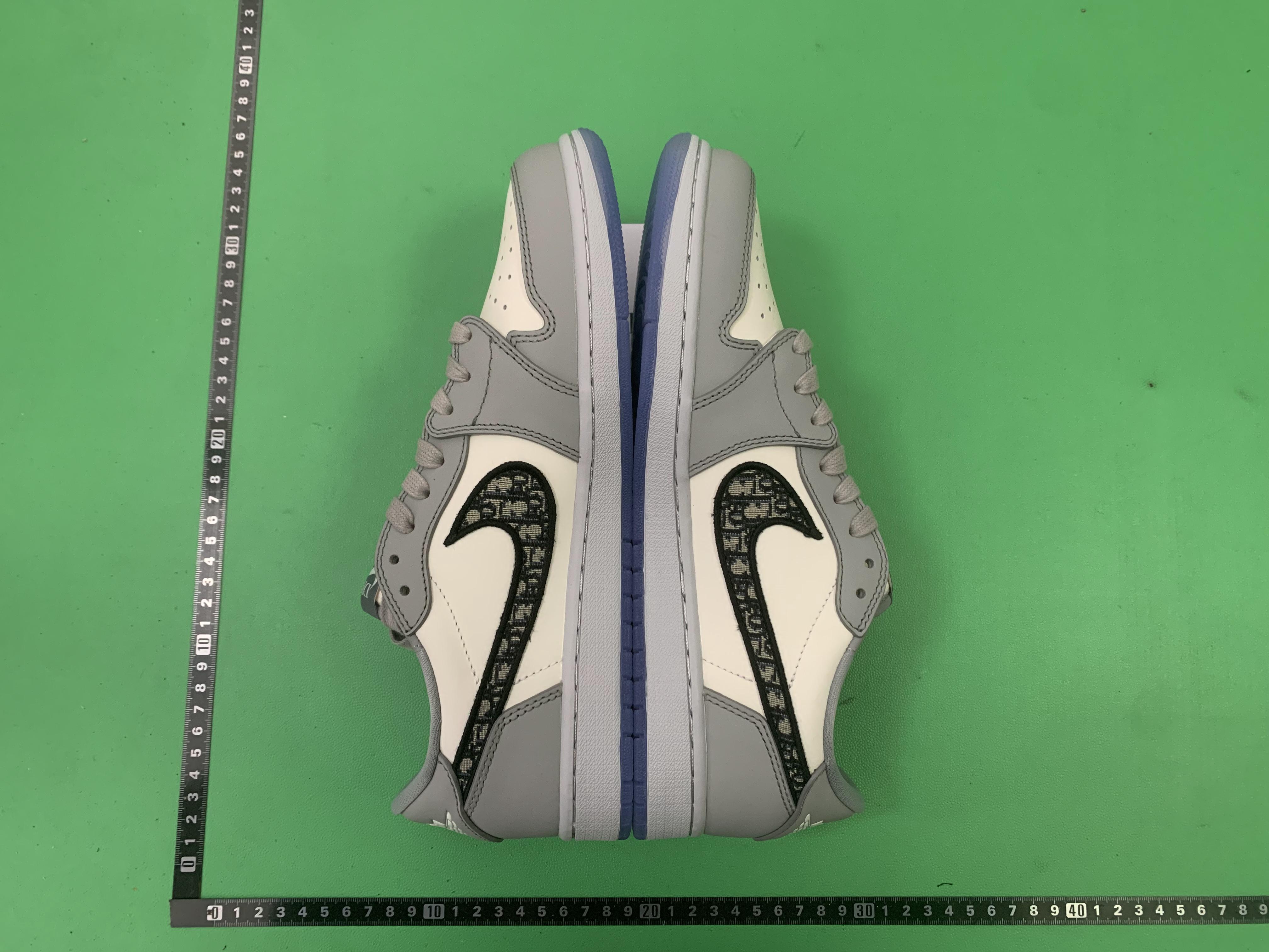 LW Batch jordan 1✖Dior -11