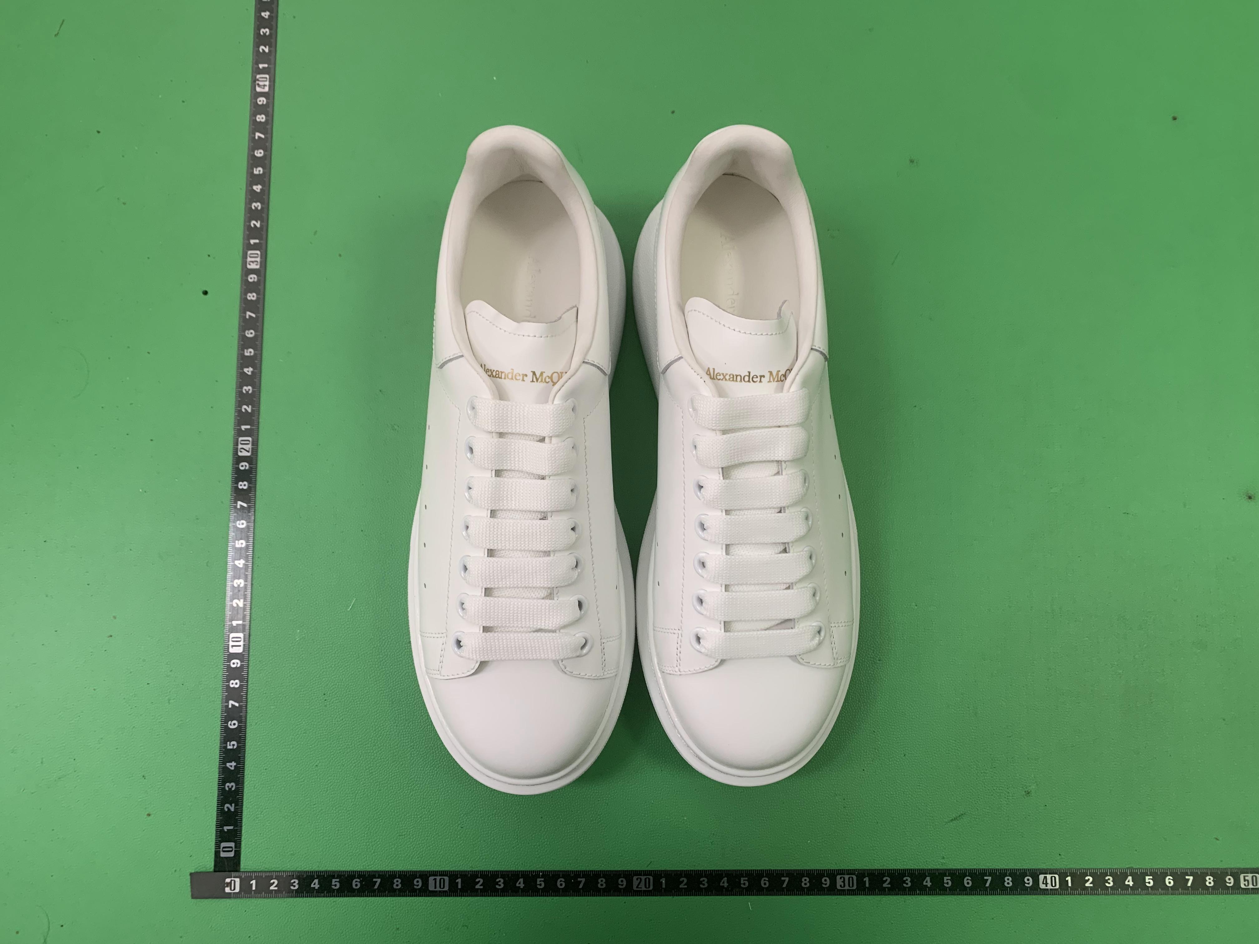 Alexander McQueen -1