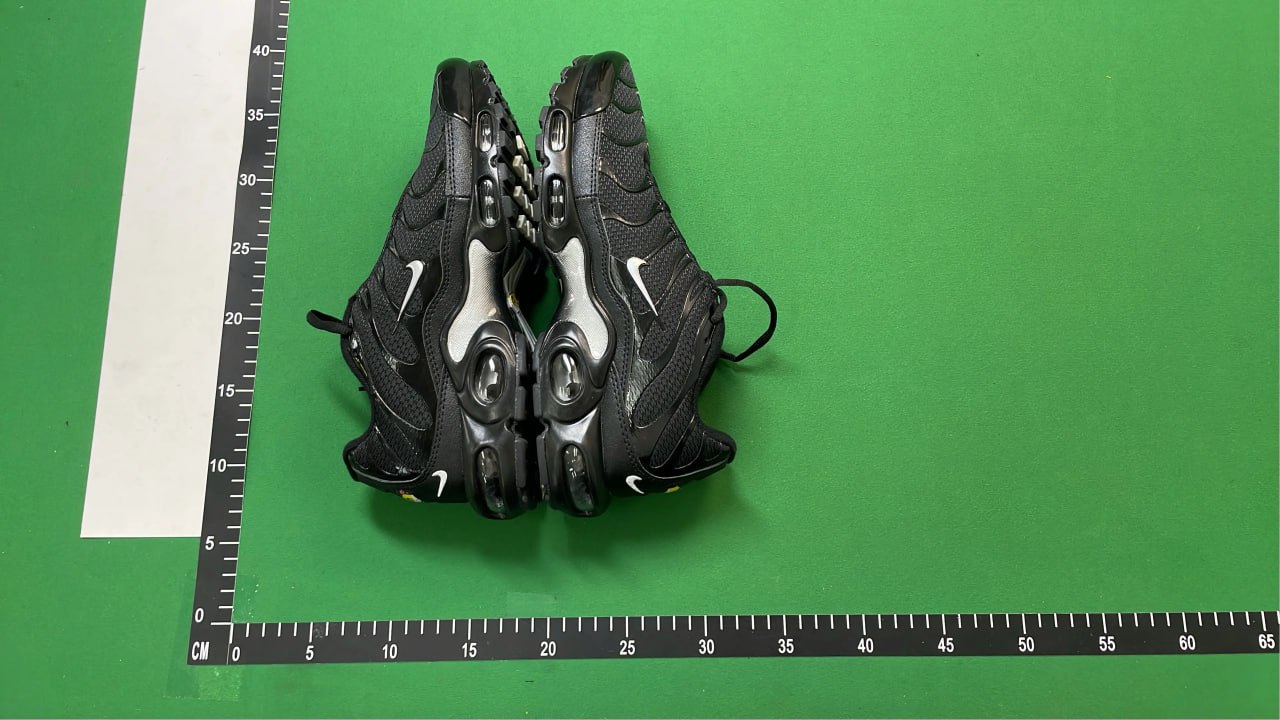  TN  Batch  NIKE AIR MAX PLUS  -8