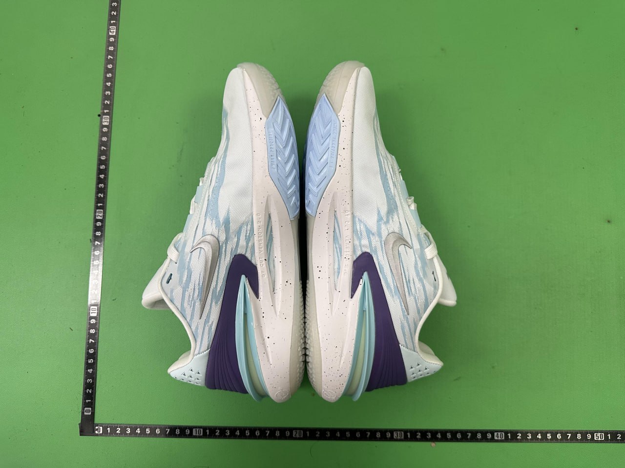 Nike Air Zoom G.T. Cut 2  -3