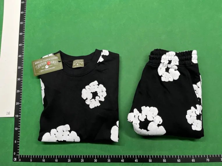 Denim Tears The Cotton Wreath Shorts -2