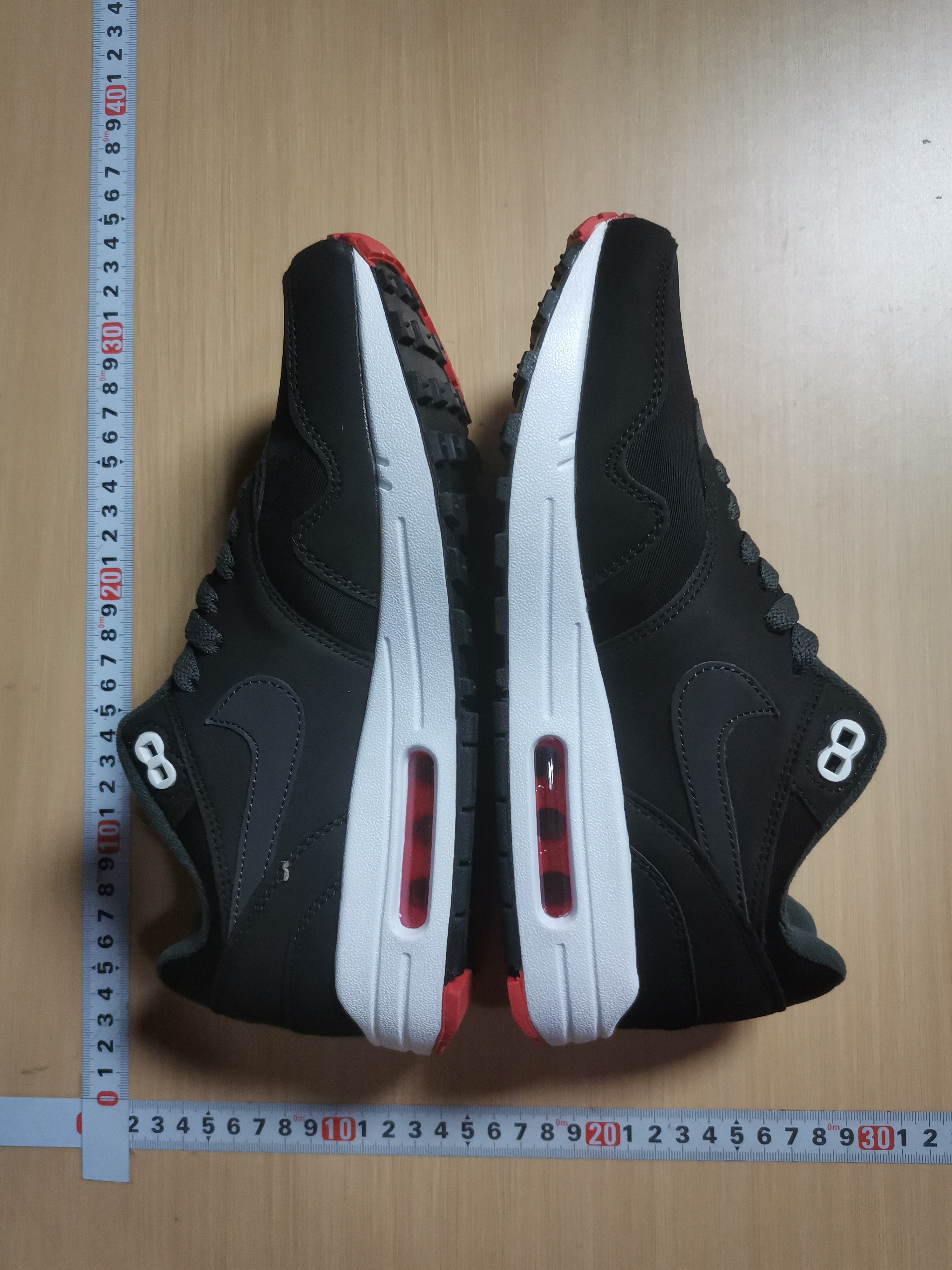 Nike Air Max 1  -1