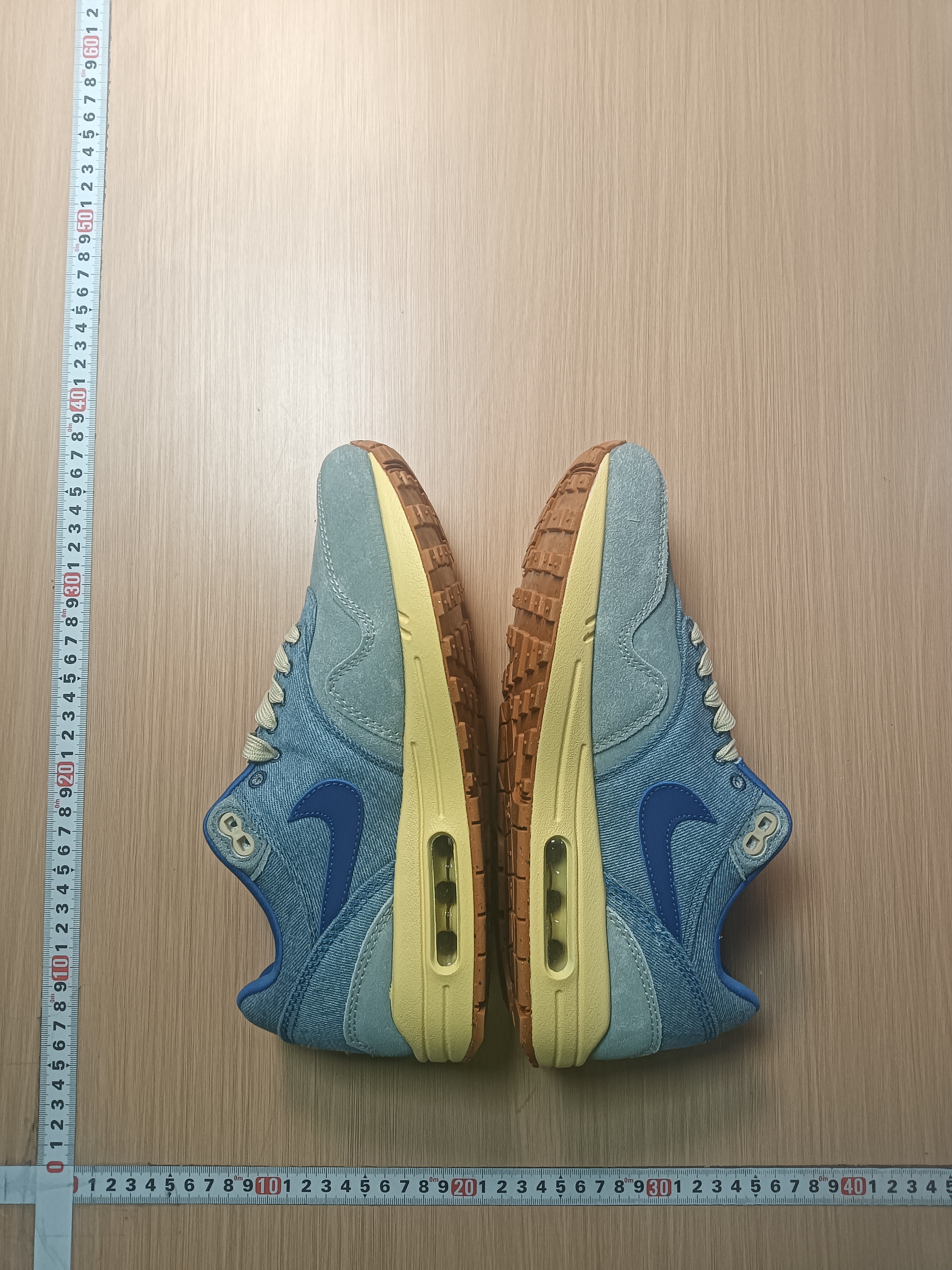 Nike Air Max 1  -5