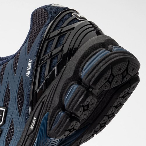 The New Balance 1906W Reappears In Black And Blue(pic5)